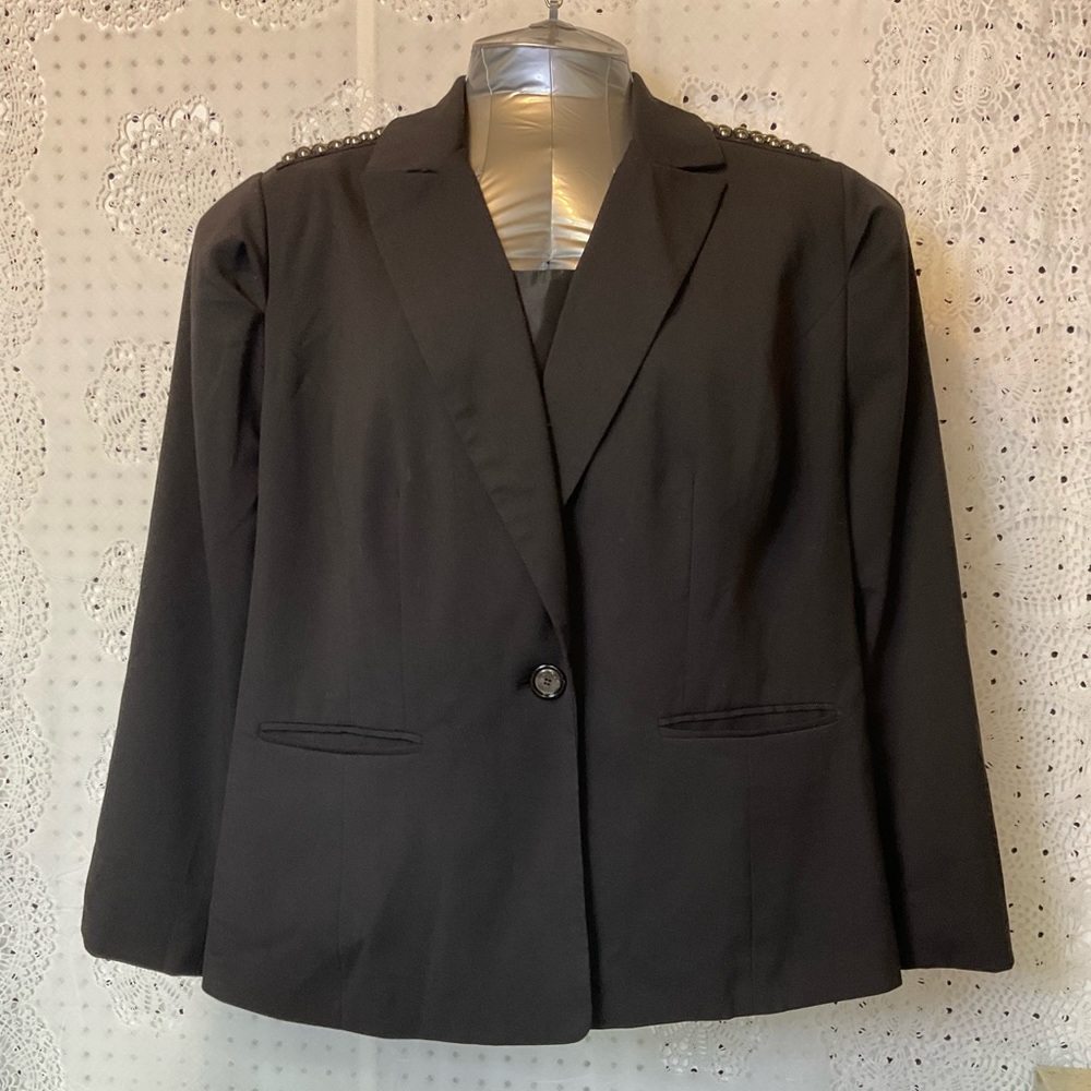 Ashley Steward Size 20W Black with embellished Shoulders Blazer, Jacket SALE❗️